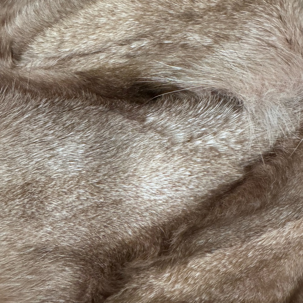 Moiselle Fox Fur &sheep leather Vest - Picture 7 of 7